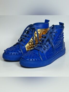 J75 by Jump Blue Studded High-Top Sneakers with Gold Accent Size 9
